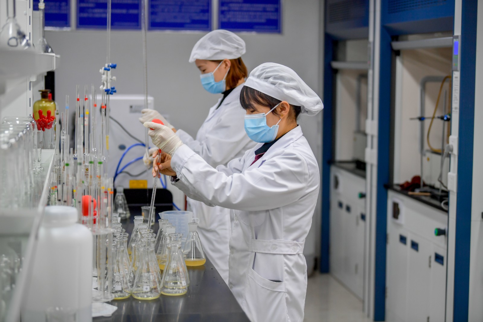 1763019462567089388.jpg D5S_9582.jpg