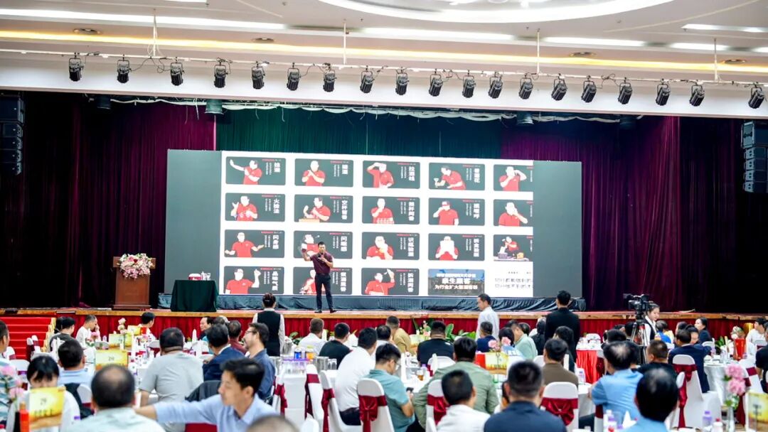 1763022654431054465.jpeg 640 (2).jpeg