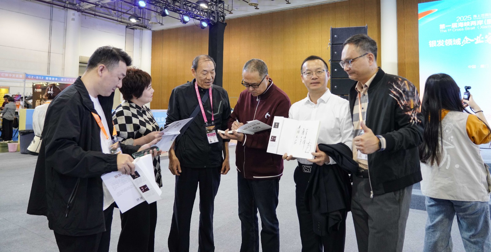 1765783881754088443.jpg 8.jpg